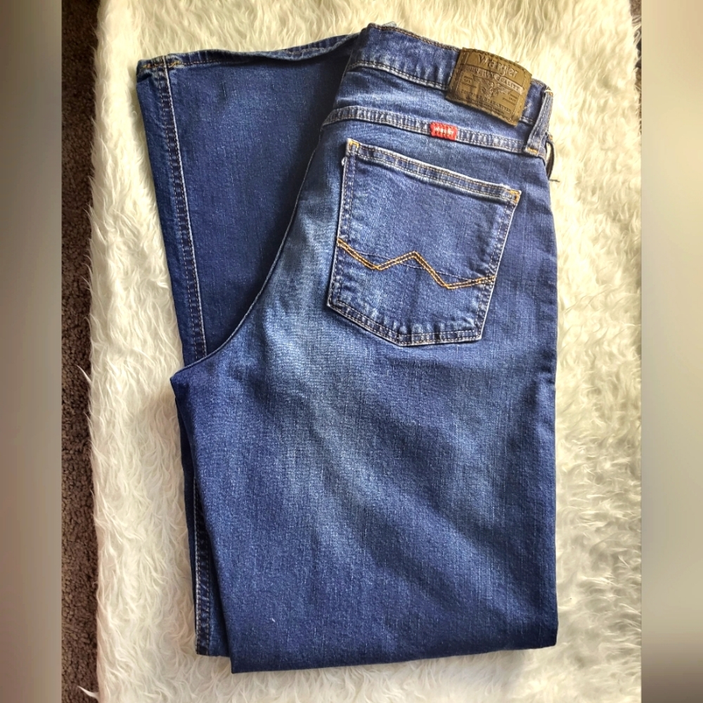 Classic Men's Blue Denim Jeans